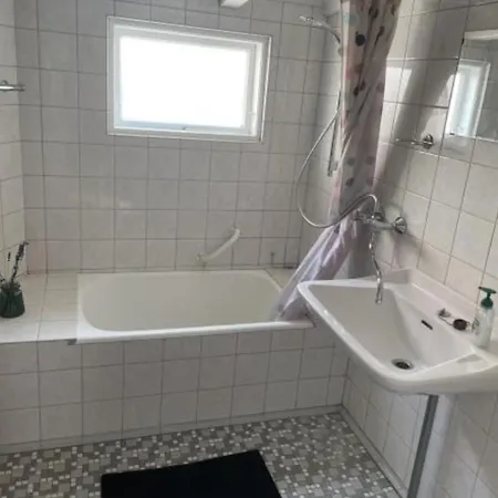 Skont Midt I Marstal. Villa Marstal