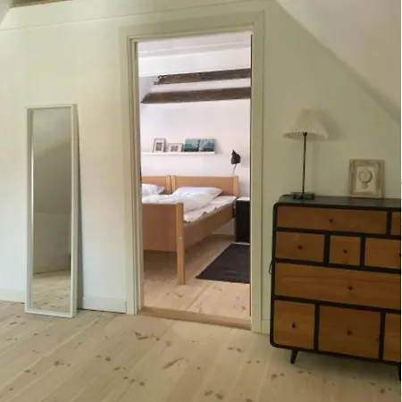 Skont Midt I Marstal. Villa *