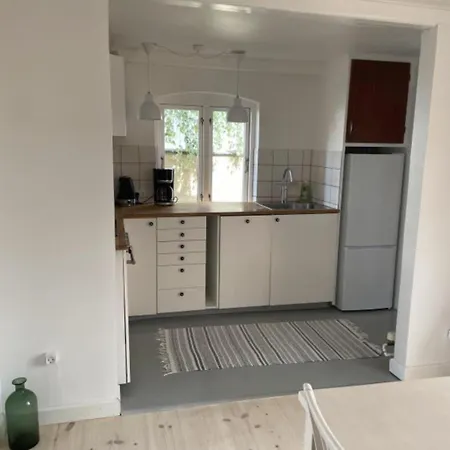 Skont Midt I Marstal. Villa Marstal